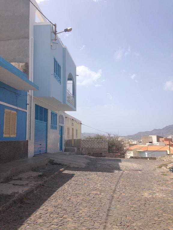 Maderalzinho Apartment Mindelo Exterior foto